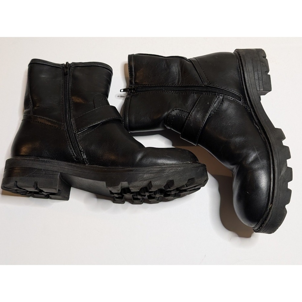 Madden Girl Fareway Black Moto Boots Lug Sole Buckle Ankle Booties FARE01J1 7M